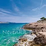 Nevenka Rogoznica (Sibenik-Knin)