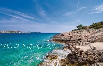 Nevenka 로고즈니차