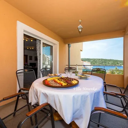 Nevenka Apartman