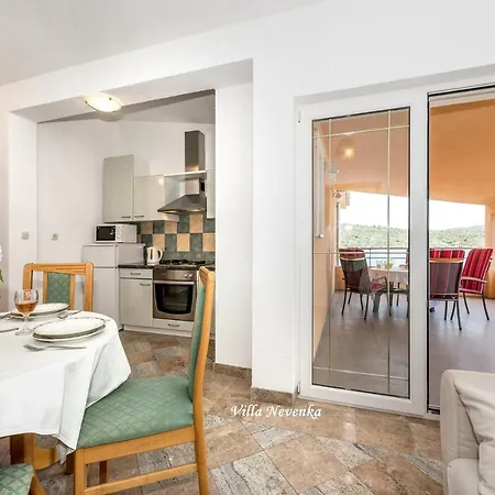 Nevenka Apartman