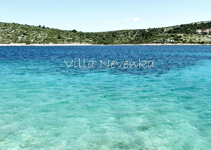 Nevenka Rogoznica (Sibenik-Knin)