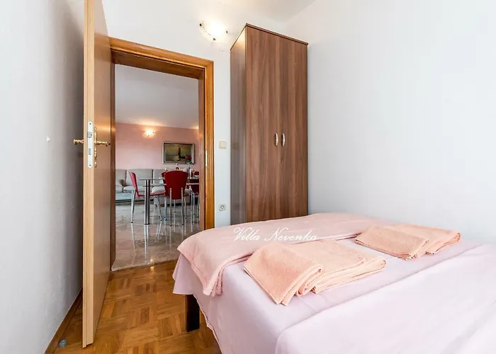 Nevenka * Rogoznica (Sibenik-Knin)