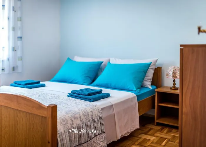 Nevenka Daire Rogoznica (Sibenik-Knin)